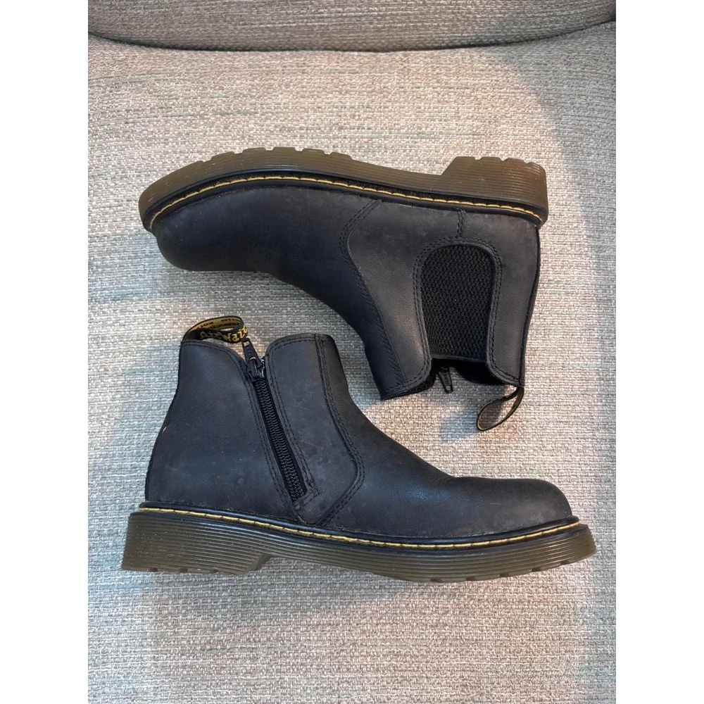 Dr. Martens Banzai Black Leather Chelsea Boots Youth US 3 AW004 SK 05 R